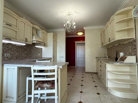 квартира за адресою Патріарха Мстислава Скрипника вул., 40