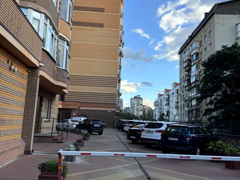 коммерческая по адресу Лабораторный пер., 6
