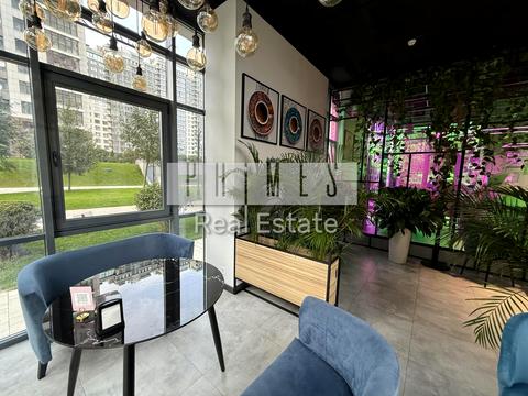 коммерческая по адресу Андрея Верхогляда ул. (Михайла Драгомирова), 17-Б