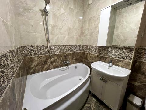 квартира за адресою Боголюбова вул., 33
