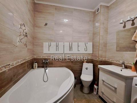 будинок за адресою 6-та Лінія вул., 6