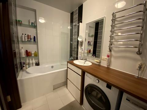 квартира по адресу Червоной Калины просп., 64