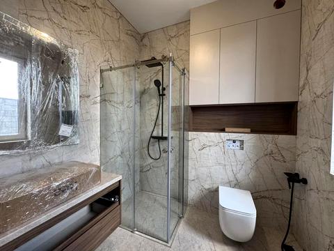 будинок за адресою Вишнева вул.