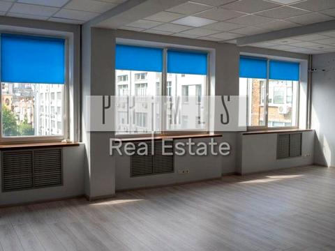 комерційна за адресою Лесі Українки бульв., 34