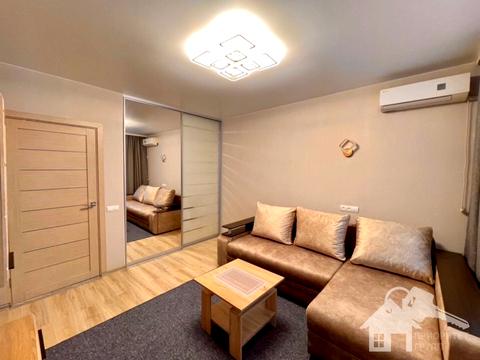 квартира за адресою Героїв 93-ї Бригади вул. (Гудименка), 25