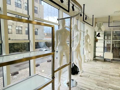 коммерческая по адресу Евгения Коновальца ул. (Щорса), 44-А