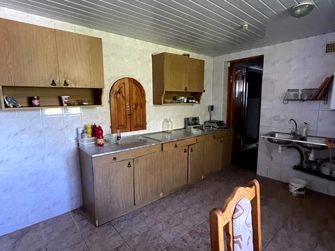 коммерческая по адресу Острог, Соборна, 2А
