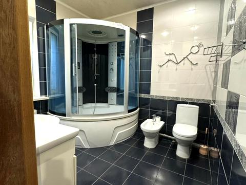 будинок за адресою Петропавлівська вул., 111/1