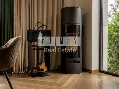 будинок за адресою Молодіжна вул.