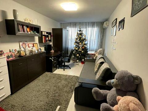 квартира по адресу Ферганская ул., 33а