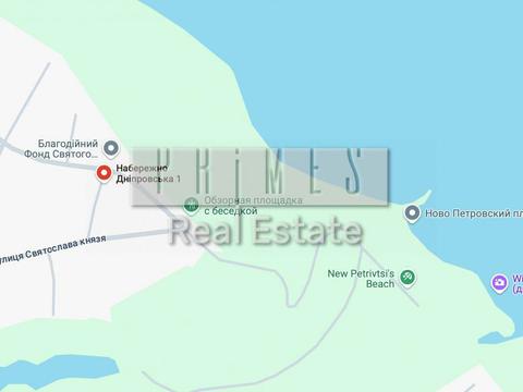 ділянка за адресою Набережно-Дніпровська вул., 1