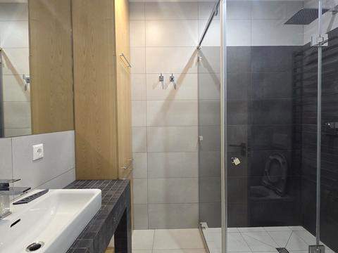 будинок за адресою Локомотивна вул., 23