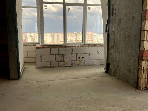 коммерческая по адресу Днепровская набережная ул., 14