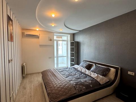квартира за адресою Зоопаркова вул., 12