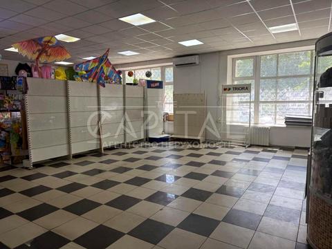комерційна за адресою Вадима Гетьмана вул., 40