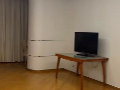 квартира за адресою Довженка вул., 2