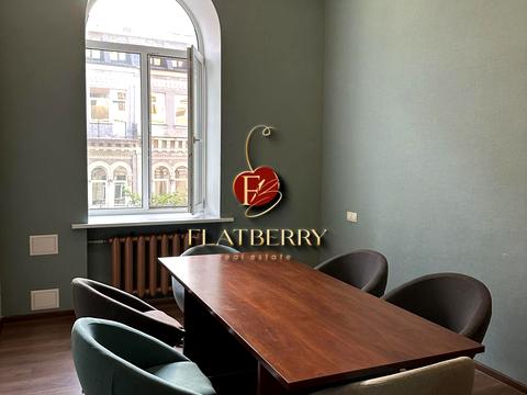 коммерческая по адресу Евгения Чикаленко ул. (Пушкінська), 25