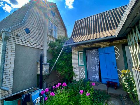 будинок за адресою Центральна