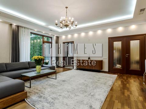 будинок за адресою с. Романків, Центральна вул.