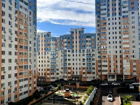 квартира за адресою Сергія Данченка вул., 32