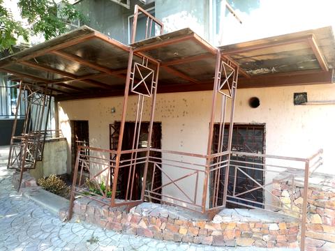 комерційна за адресою Військовий узвіз, 8
