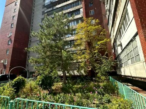 квартира за адресою Гетьмана Петра Дорошенка вул. (Генерала Грушевого), 12