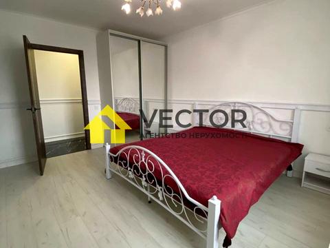 квартира за адресою Сергія Параджанова вул., 5
