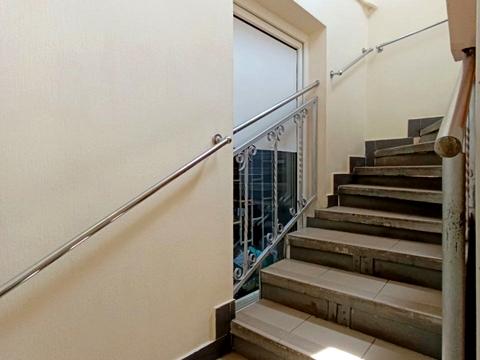 коммерческая по адресу Грушевського ул., 57