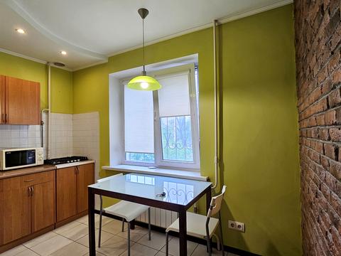 квартира за адресою Йорданська вул. (Лайоша Гавро), 3