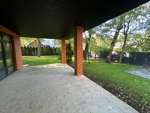 будинок за адресою Захисників України вул. (Вокзальна)