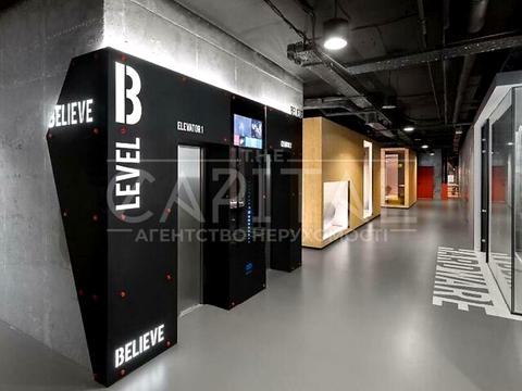 комерційна за адресою Вацлава Гавела бульв. (Івана Лепсе), 6б