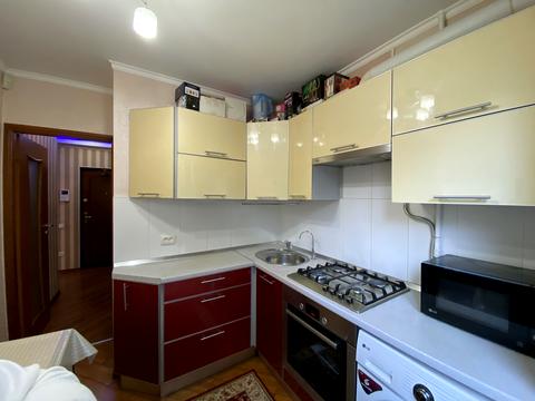квартира за адресою Миколи Василенка вул., 12