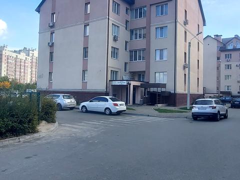 квартира за адресою Боголюбова вул., 1