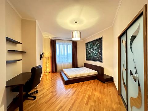 квартира по адресу Молдовская ул. (Молдавская), 2