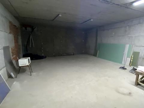 комерційна за адресою Білокур вул. (Курська), 8 а
