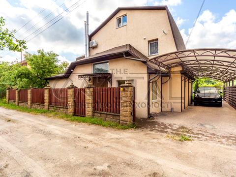 будинок за адресою Піщана вул., 1