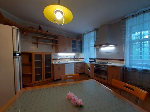 квартира по адресу Шота Руставели ул., 27