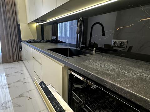 квартира за адресою Євгена Коновальця вул., 37