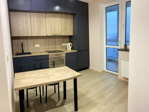 квартира за адресою Ревуцького вул., 40-В