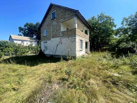 ділянка за адресою Центральна вул.