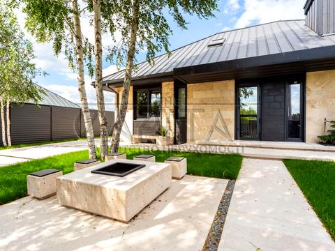 дом по адресу Київська