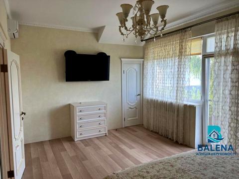 дом по адресу Лесі Українки
