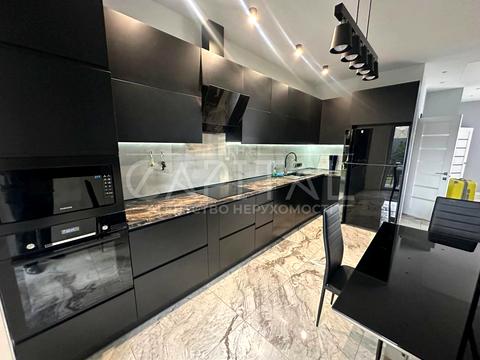 дом по адресу Святищенская ул.