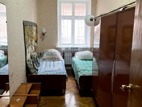 квартира за адресою Футуристів пров., 4