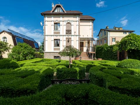 будинок за адресою Озерна, 2