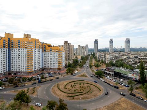 квартира по адресу Павла Тычины просп., 18-Б