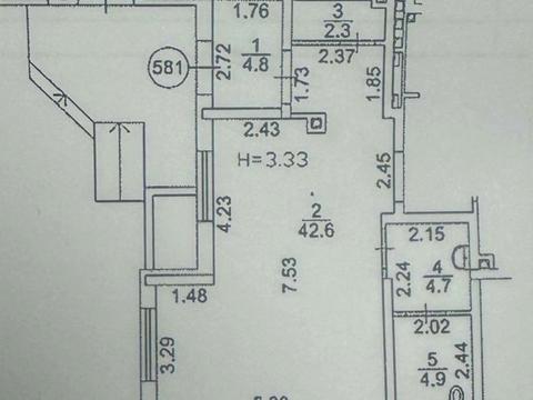 комерційна за адресою Севастопольська пл., 4