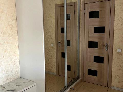 квартира за адресою Богдана Хмельницького вул., 1-В