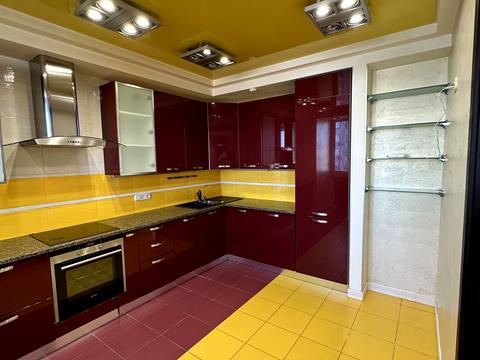 квартира за адресою Срібнокільська вул., 1