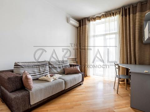 квартира за адресою Шовковична вул., 32/34